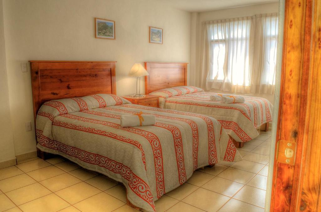 Hotel Y Posada Refugio Independencia Morelia Room photo